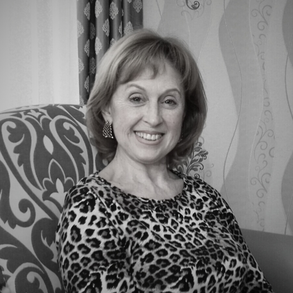 Марина портрет